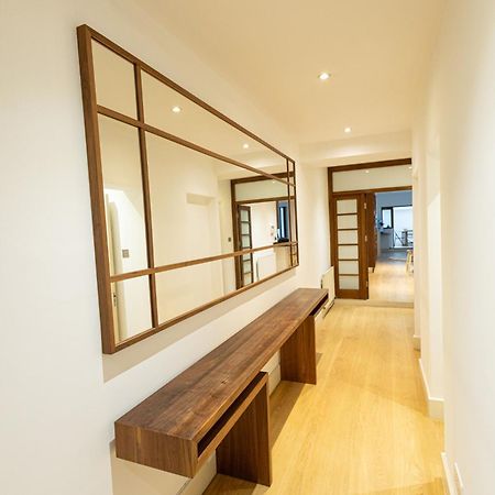 2Bedroom Gem In The Heart Of Kensington London Eksteriør billede