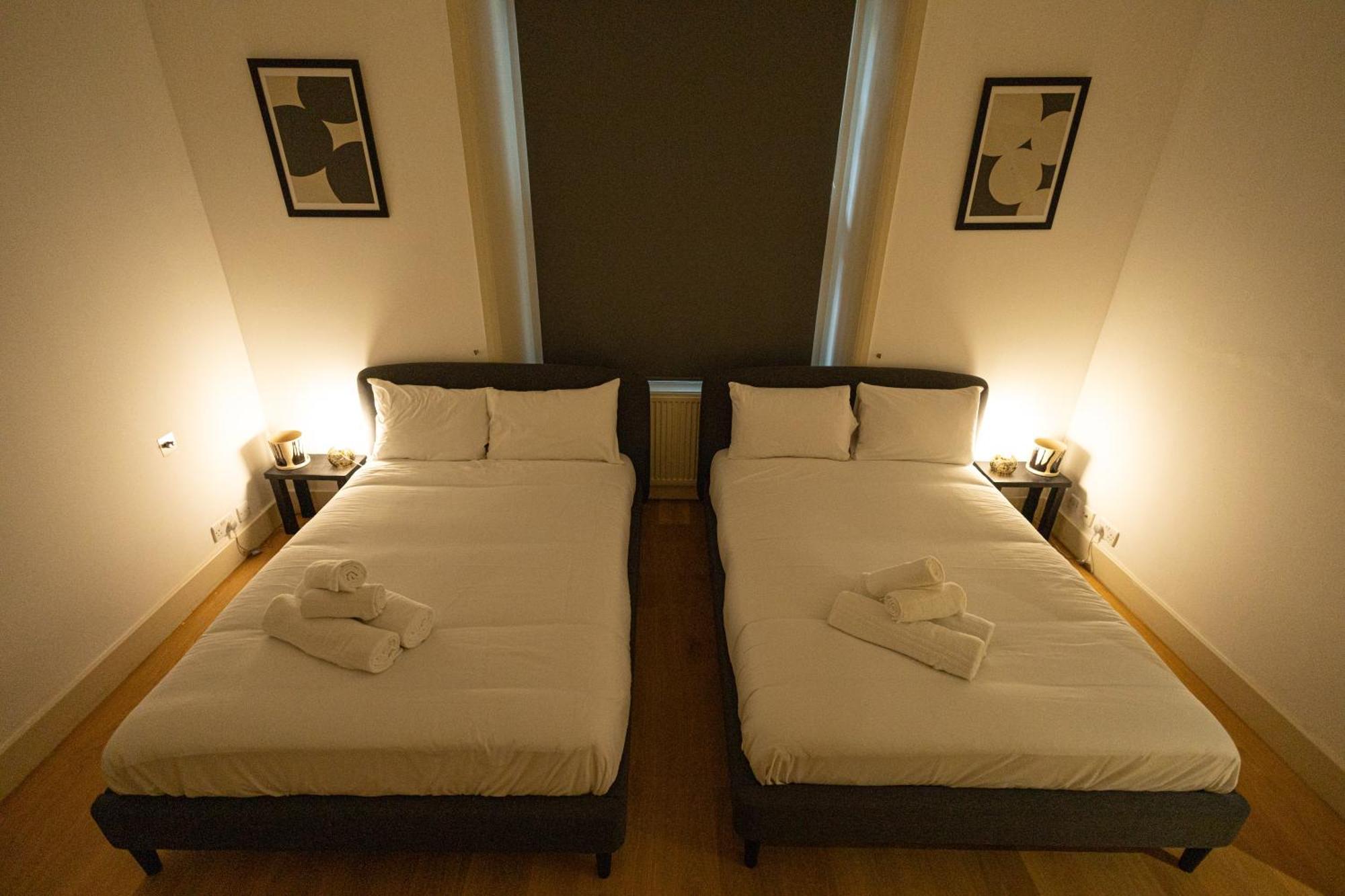 2Bedroom Gem In The Heart Of Kensington London Eksteriør billede