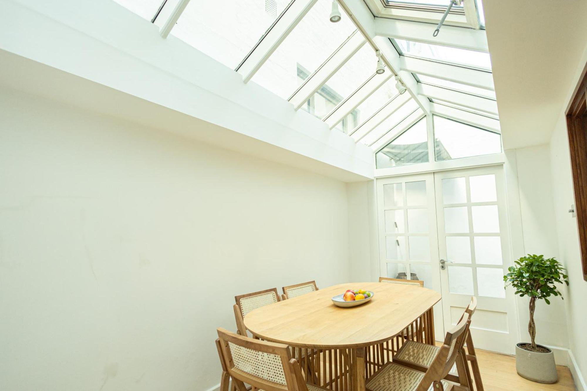 2Bedroom Gem In The Heart Of Kensington London Eksteriør billede
